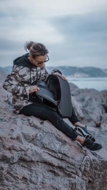 Logotrade Werbeartikel das Foto: Bobby Hero Regular Anti-Diebstahl-Rucksack