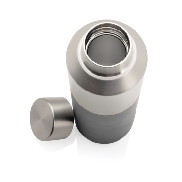 Logotrade Logogeschenke das Foto: Fluid Flasche aus RCS-zertifiziert recyceltem Stahl, 600ml