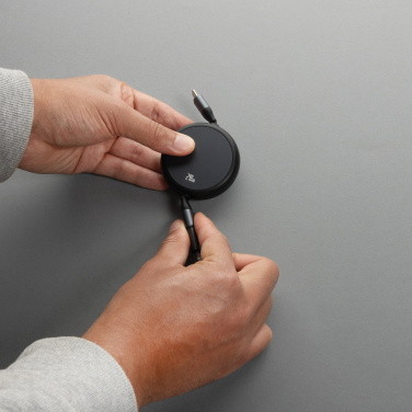 Logotrade Logogeschenke das Foto: Terra ausziehbares 240W 2-in-1 Kabel aus RCS rec. Aluminium