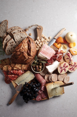 Logotrade business gifts photo of: VINGA Buscot Round Serving Board