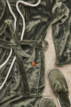 Logotrade business gift image of: VINGA Louis luxury plush GRS RPET robe size S-M