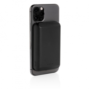 Logotrade promotional merchandise image of: Magnetic 5.000 mAh 5W wireless powerbank