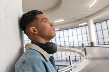 Logotrade corporate gifts photo of: Urban Vitamin Belmont wireless headphone