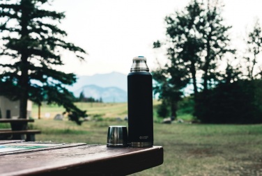 Logo trade promotional giveaway photo of: Swiss Peak Elite 1L copper vacuum flask