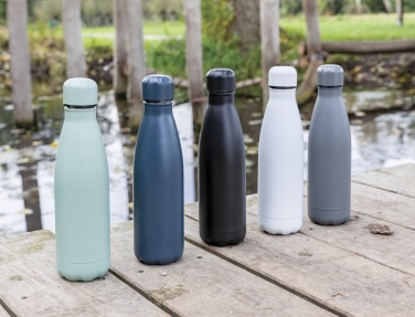 Logotrade advertising product picture of: Solid colour vacuum stainless steel bottle 500 ml