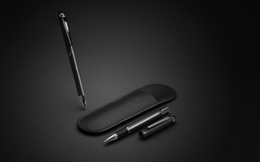 Logotrade promotional product image of: Swiss Peak deluxe pen set in PU pouch