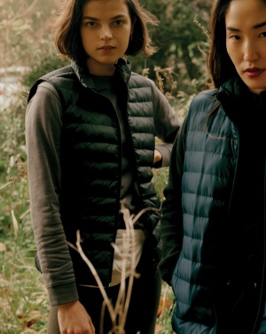 Logo trade promotional gifts image of: Iqoniq Meru women recycled polyester bodywarmer