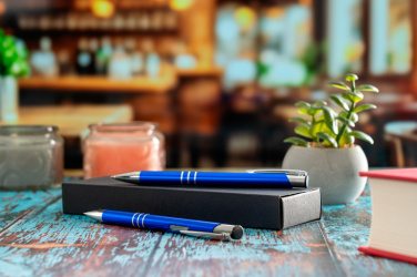 Logo trade promotional merchandise picture of: Metal writing set CLAREMONT