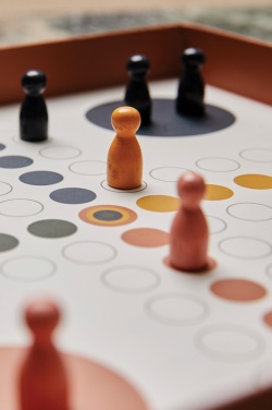 Logotrade ärikingid pilt: VINGA Ludo kohvilauamäng