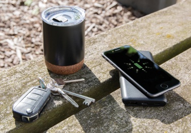 Logo trade firmakingi pilt: 10 000 mAh kiirlaadimine 10 W juhtmeta akupank