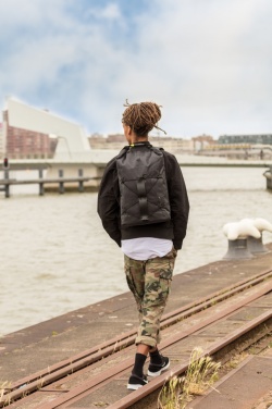 Logotrade firmakingi foto: Urban Lite vargusvastane seljakott