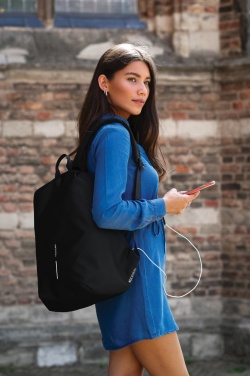 Logotrade firmakingi foto: Bobby Pehme vargusevastane seljakott