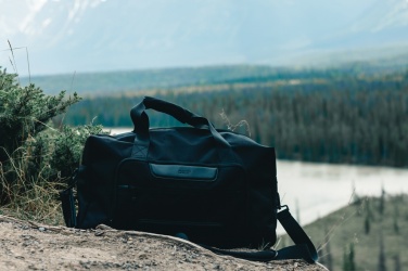 Logo trade firmakingi pilt: Swiss Peak AWARE™ RPET Voyager nädalavahetusekott