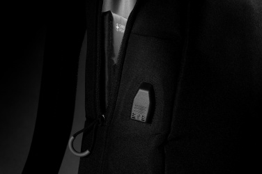 Logo trade ärikingitused foto: Swiss Peak AWARE™ RFID ja USB sülearvuti seljakott