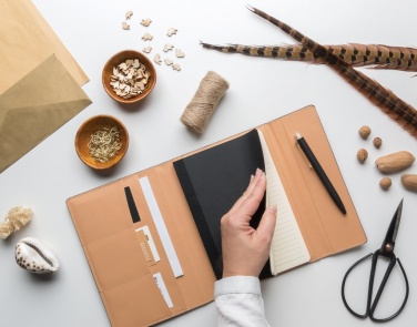 Logotrade reklaamkingi foto: A5 Deluxe magnetkinnisega märkmik