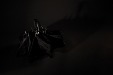 Logotrade reklaamkingituse foto: SP AWARE™ 23-tolline kokkupandav pööratav automaatselt avatav/sulguv vihmavari