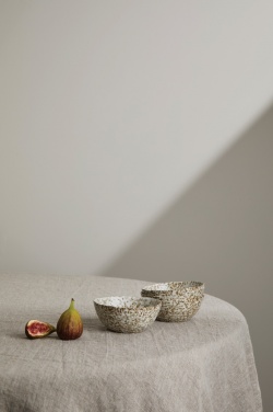 Logo trade reklaamtooted foto: VINGA Nuvem kivist minikauss, 3tk komplekt