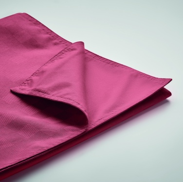 Logotrade ärikingituse foto: Polüestrist laudlina