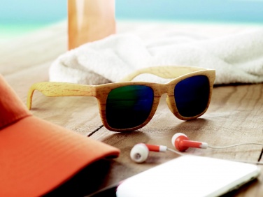 Logotrade reklaamtoote foto: Puidust raamiga päikeseprillid MAARDU