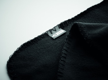 Logotrade ärikingi foto: RPET fliisist reisitekk