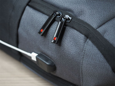 Logotrade reklaamkingituse foto: Seljakott sülearvutile 123815000