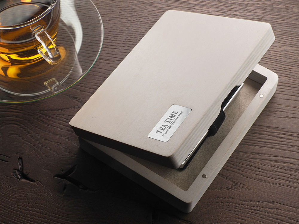 Logo trade ärikingi pilt: Puidust kast 1819121