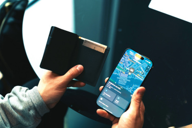 Logo trade ärikingitused foto: Seekcard RCS kaardihoidja