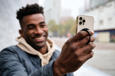 Logo trade reklaamkingituse pilt: Terra Magnetic RCS rplastist magnetiline telefonihoidik koos rõngaga