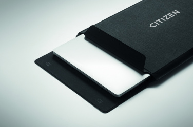 Logo trade ärikingituse pilt: PRACTIC 16-tolline vildist sülearvutitasku