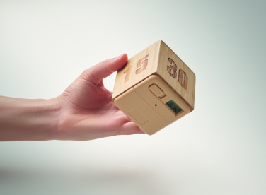 Logo trade firmakingi pilt: Bambusest taimer CURT