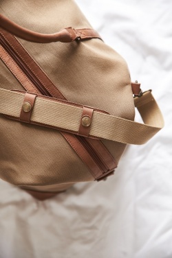 Logotrade mainoslahja tuotekuva: VINGA Sloane viikonloppulaukku RCS-kierrätyspolyesteriä