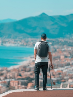 Logotrade mainoslahja ja liikelahja kuva: Bobby Hero Small -varkaudenestoreppu