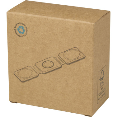 Logotrade firminės dovanos nuotrauka: „Armus 3-in-1“ 15 W perdirbto plastiko sulankstomas belaidis įkroviklis