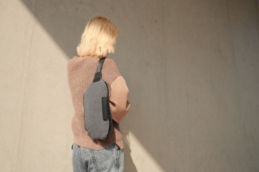 Logotrade ziemassvētku dāvanas foto: Plecu soma Urban Bumbag