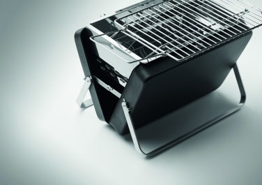 Logotrade dāvanas foto: Pārnēsājams bārbekjū un statīvs