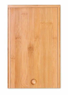 Logotrade korporatīvās dāvanas foto: Siera un vīna komplekts