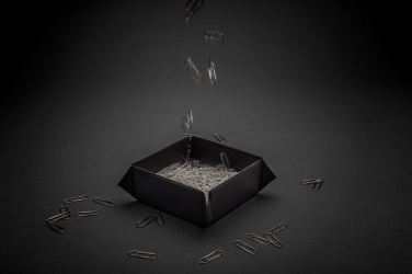 Лого трейд бизнес-подарки фото: Складной магнитный лоток для хранения Swiss Peak RCS из переработанного полиуретана