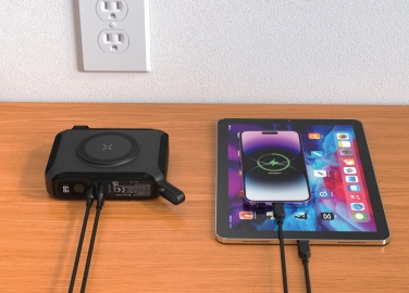 Логотрейд бизнес-подарки картинка: Универсальное зарядное устройство Urban Vitamin Oxnard 5 в 1 65 Вт