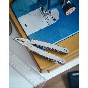 Логотрейд бизнес-подарки картинка: SwissTool Spirit X - 25 инструментов Victorinox