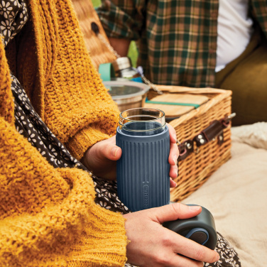 Лого трейд бизнес-подарки фото: Дорожный стакан из стекла Black+Blum 340 мл