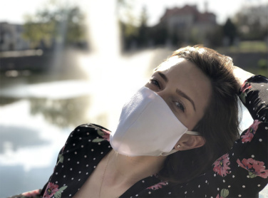 Logotrade kampanjprodukter bild: VENUS ansiktsmask i bomull 1377165