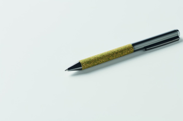 Logotrade presentreklam bild: Twist metallpennor i låda