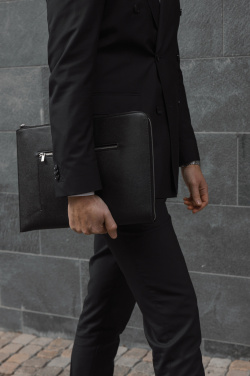 Logotrade reklamprodukter bild: VINGA Bermond RCS 16" laptopfodral